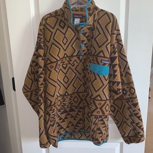 Patagonia sweater
